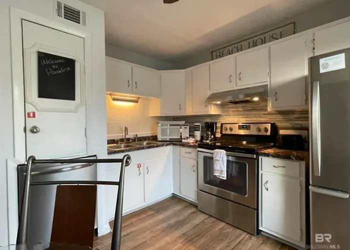 Apartment Access Pet Friendly Sleeps 6 Hangout Nearby